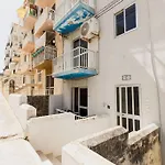 Apartman Cozy Seaside In Ghadira Bay 2 Bedrooms *