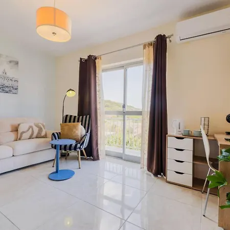 Cozy Seaside In Ghadira Bay 2 Bedrooms Apartman Is-Sellum