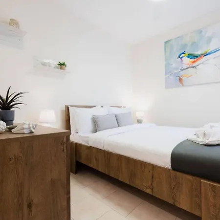 Cozy Seaside In Ghadira Bay 2 Bedrooms Apartman